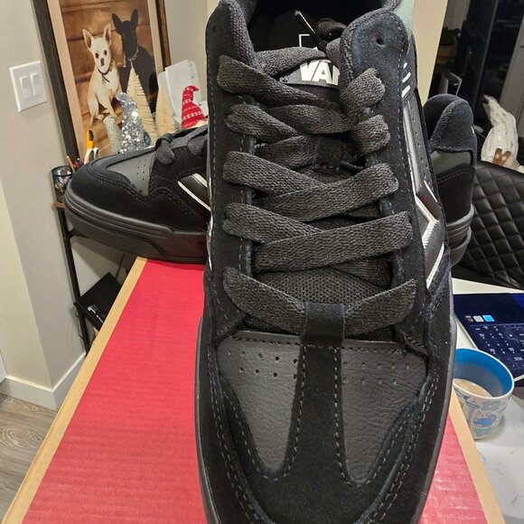 Vans Upland Skate Sneakers Shoes Black/White VN000D25B8C Men's Size 9 NEW - Picture 2 of 11